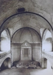 Synagoge Innen nach dem Krieg 250