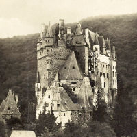 Burg Eltz 1920 Kann 200 200